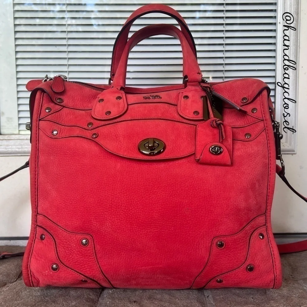 Coach Elevated Rhyder 33 Red Pebbled Suede Leather Shoulder Bag